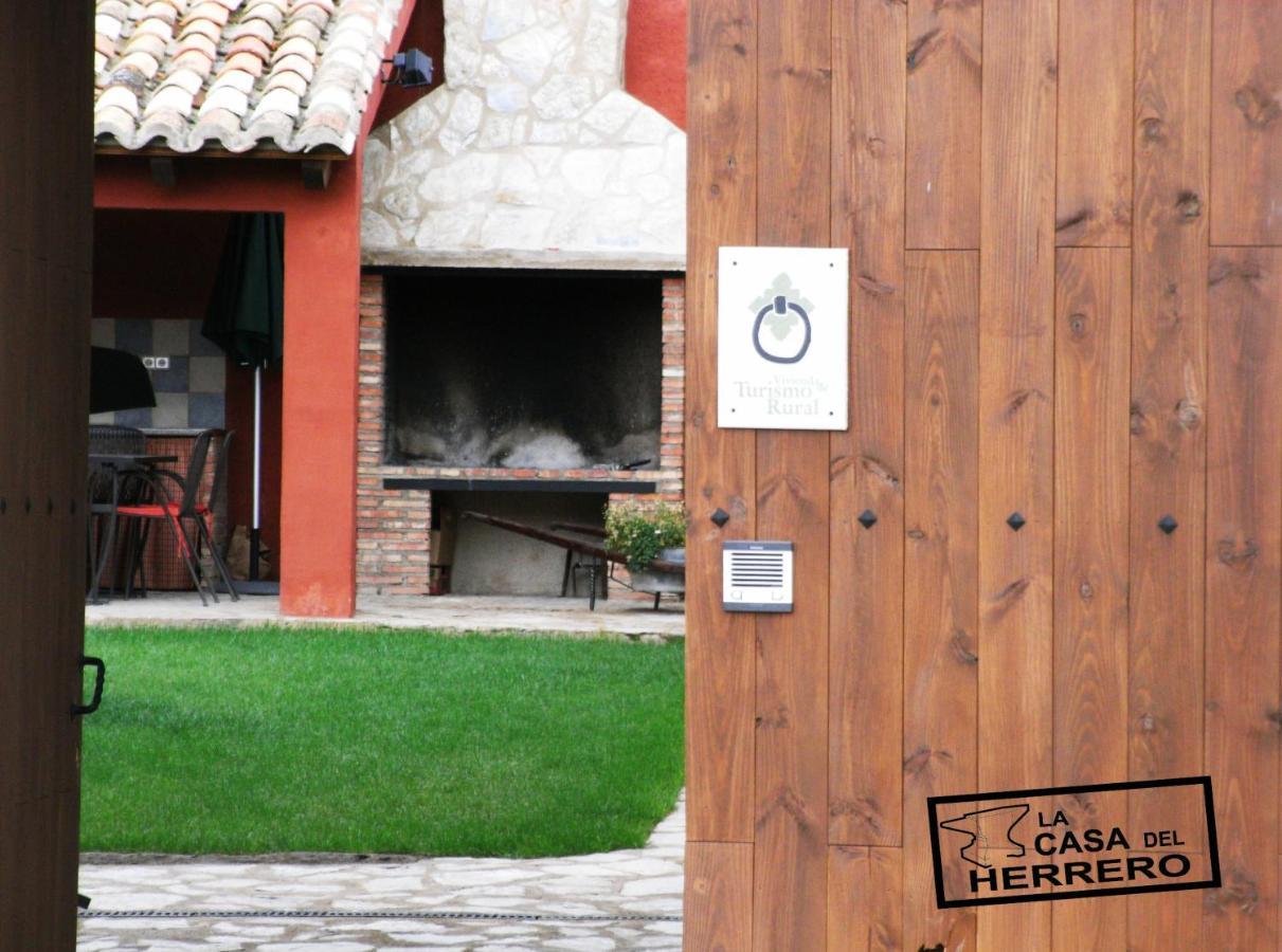 La Casa Del Herrero El Poyo Exterior photo